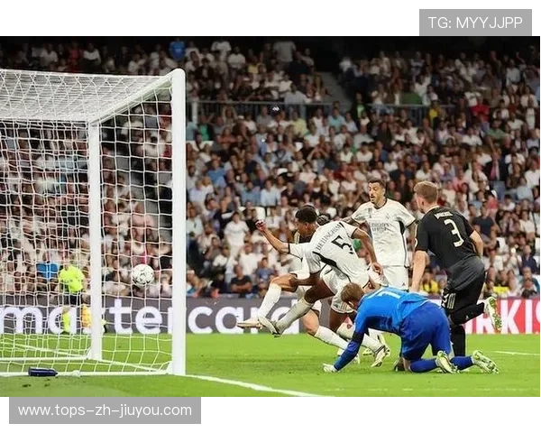 皇马连续传递寻找突破点，贝林厄姆射门被挡