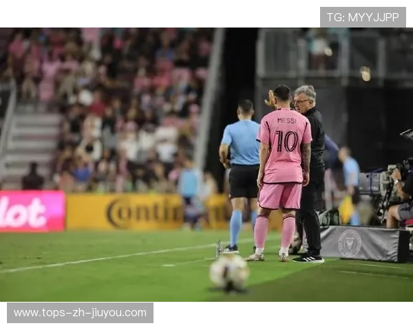 梅西举杯画面刷屏，迈阿密国际登顶时刻震撼全球